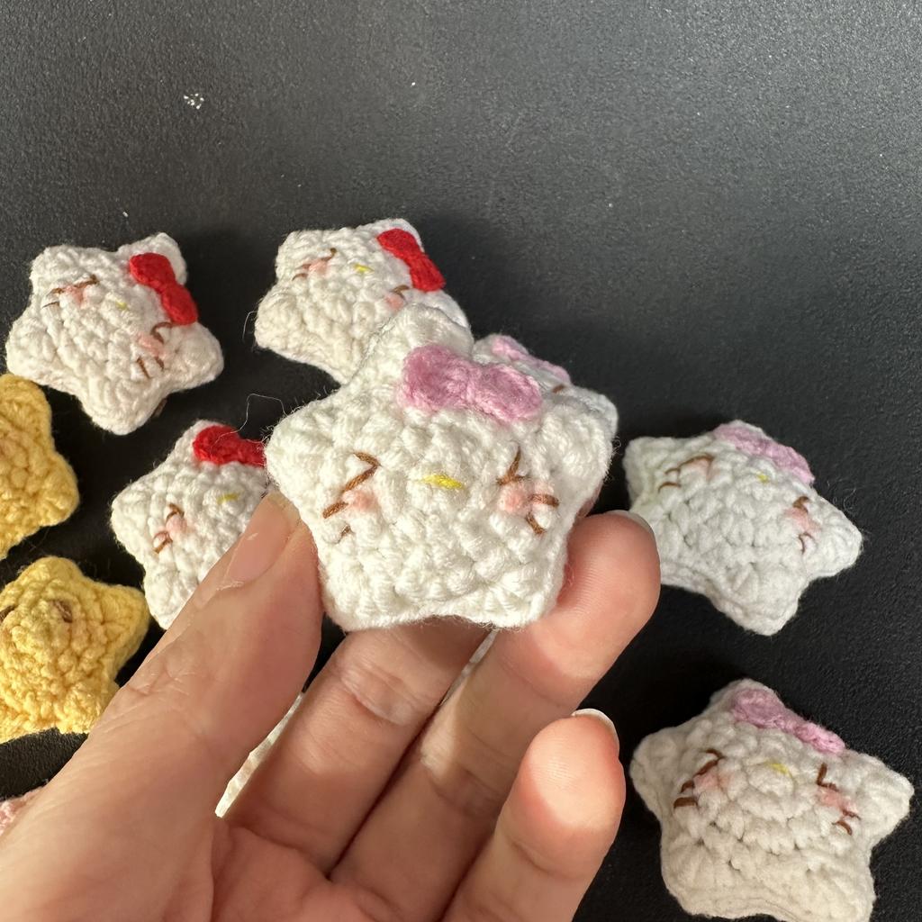 Wholesale Crochet Pendant Cartoon Little Star High Quality Cotton Thread Hand DIY Decorative Gift Clothing Decoration Cute Stars