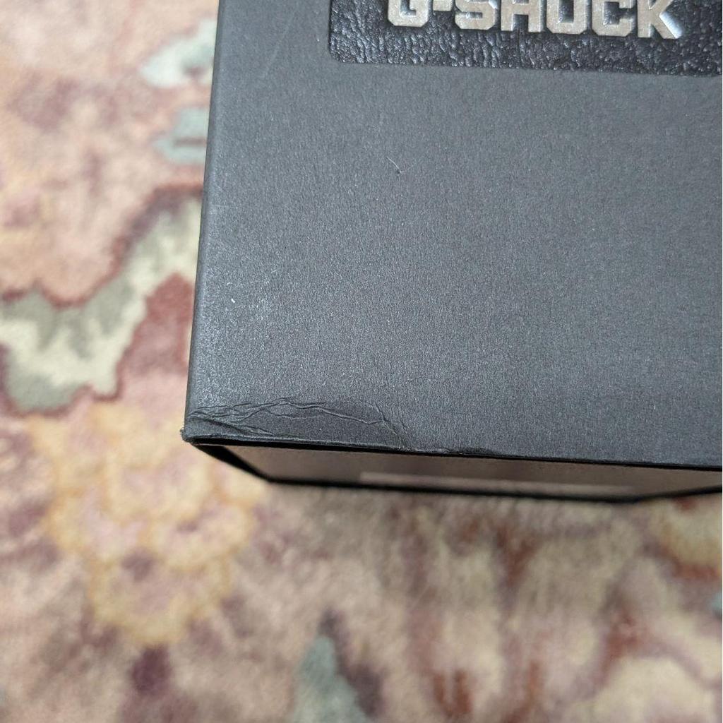 Б/у часы CASIO G-SHOCK GLX-5600-7JF белые