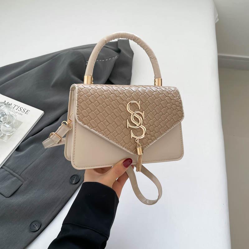 Splicing personalized trend commuter messenger bag women's new fashion simple shoulder personalized small square bag