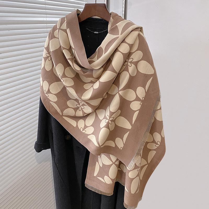 Printed Fashion Temperament, Age-Reducing Thickened Neck, Long Shawl, Atmospheric Scarf