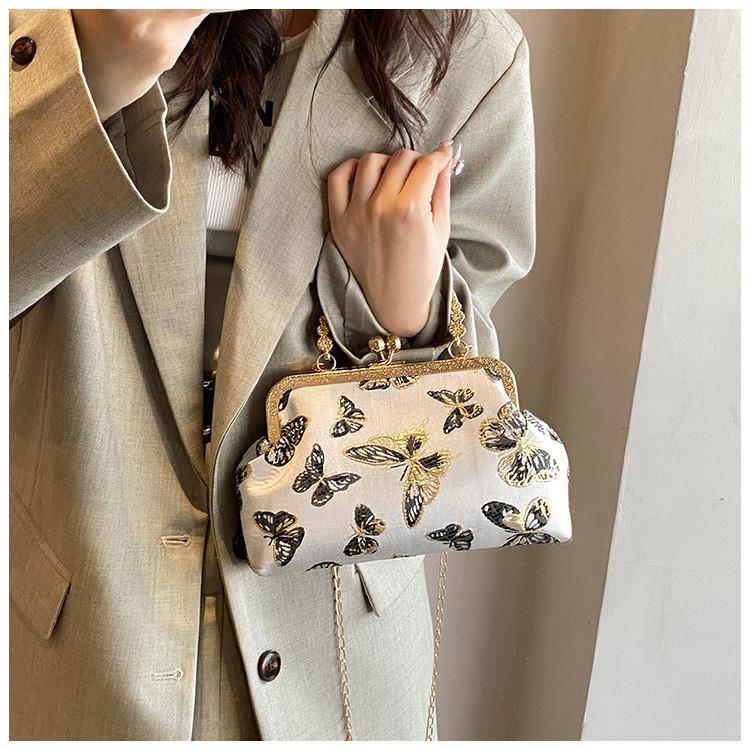 New Chinese Style Embroidered Butterfly Chain Shoulder Bag For Daily Use