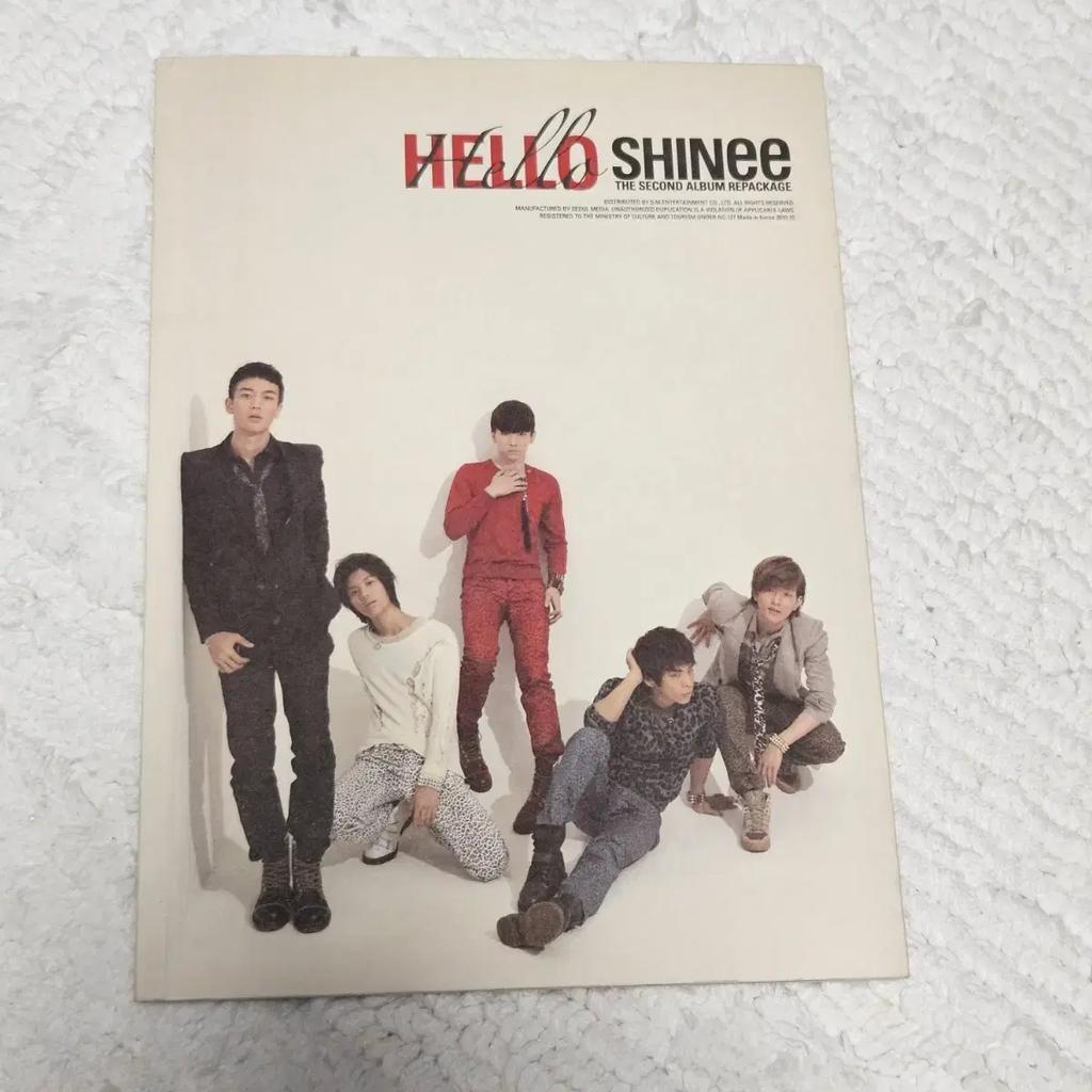 SHINee Hello Album