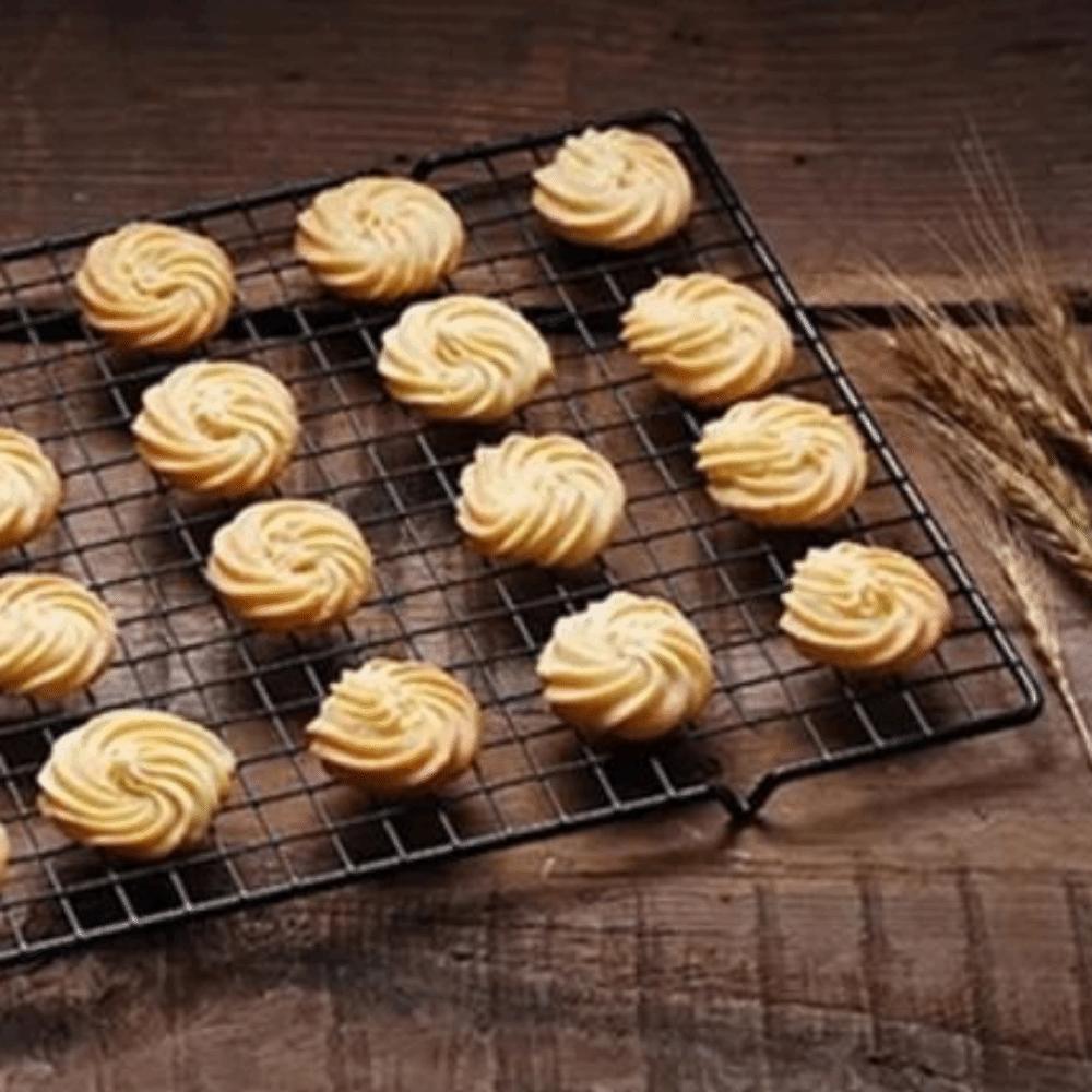 4Pcs Black Baking Cooling Rack Mesh Hole Bread Cooling Rack Oven Safe BBQ Grill Net Bakery Tools