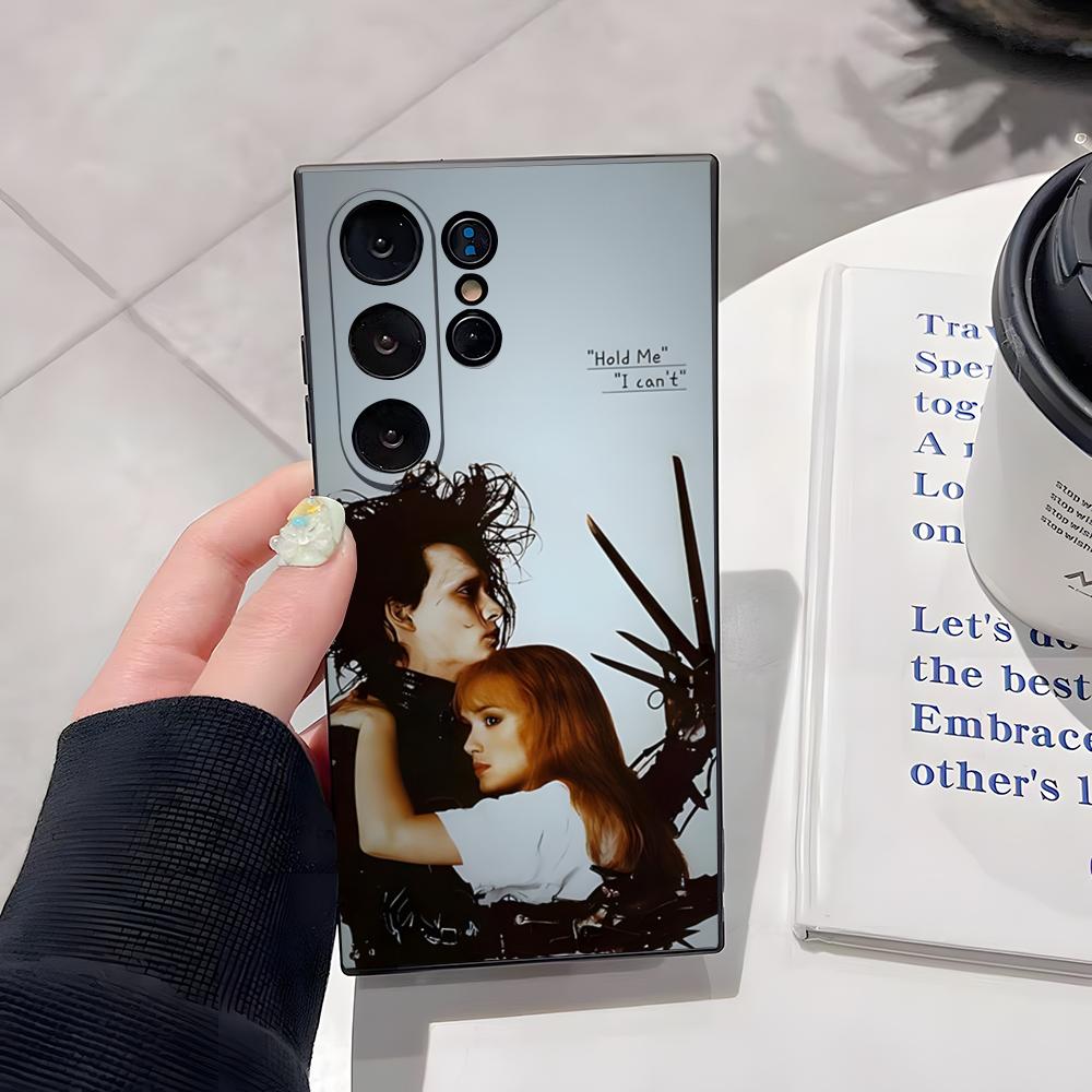 Retro Edward Scissorhands Phone Case For Samsung S26 Ultra S25 Edge Ultra S23 S22 S21 S20 Ultra Plus S24 Fe Cover