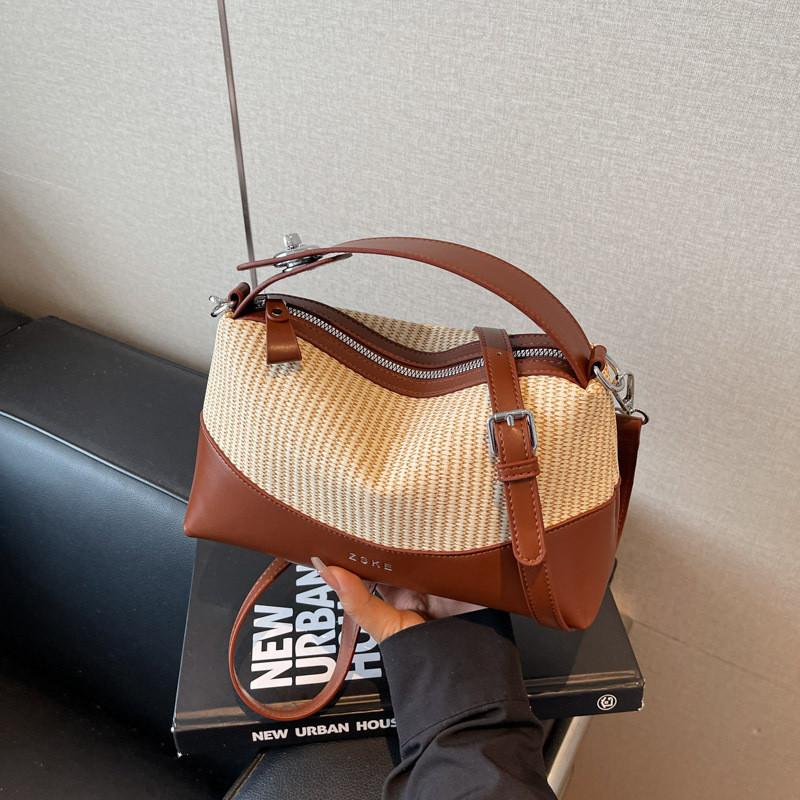 Summer Straw Woven Crossbody Bag With Inner Zip Pocket For Vacation And Leisure