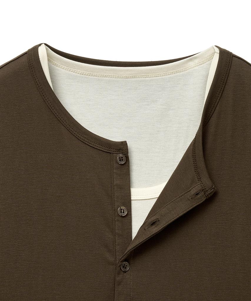 NOIRER Многослойная футболка-henley с коротким рукавом (Хаки Айвори)