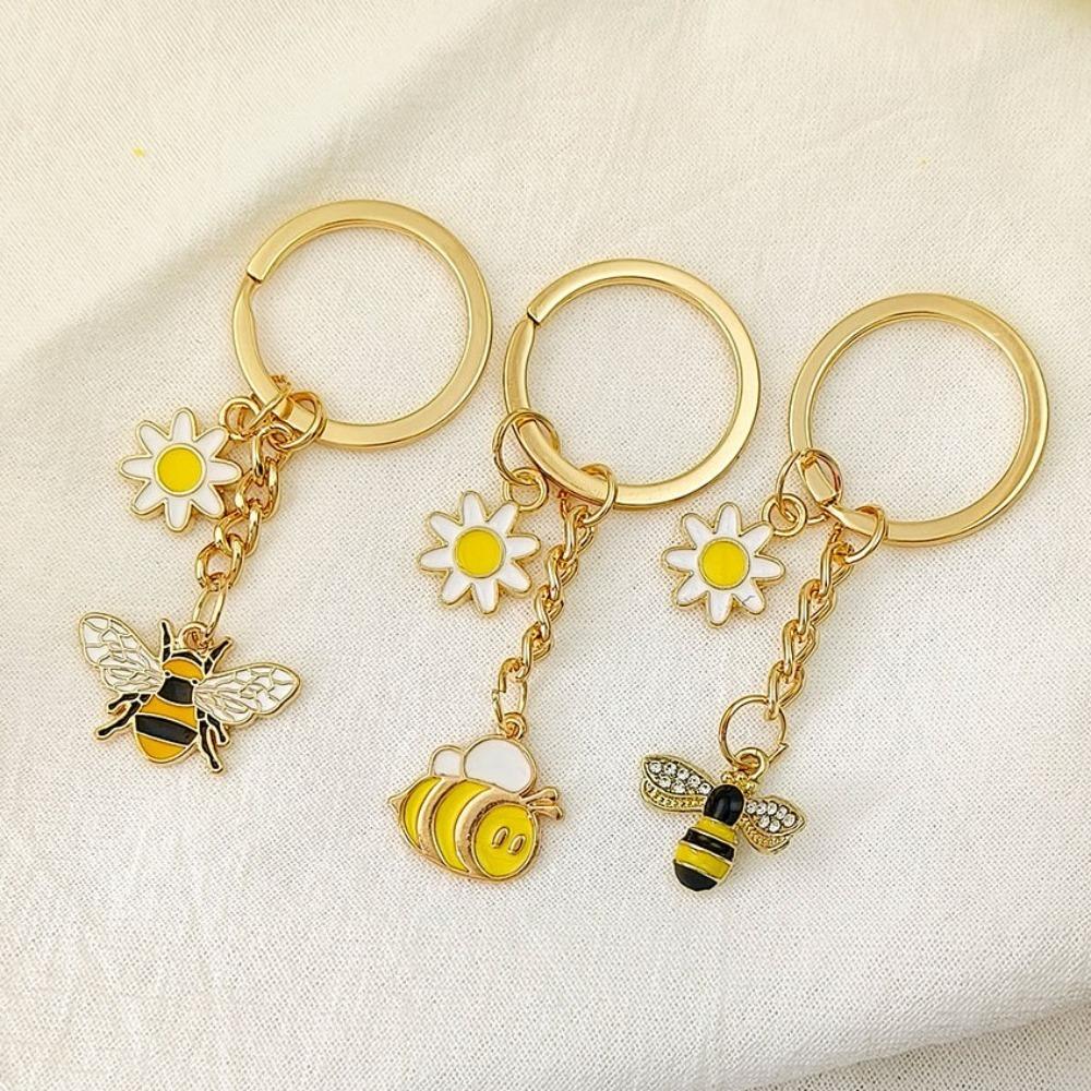 Mini Garden Key Chains Cartoon Metal Enamel Pendant Creative Bee Flower Key Ring  Jewelry Gifts