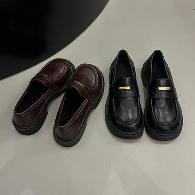Британский стиль платформа JK маленькие кожаные туфли женские 2025 весна и осень новые повседневные универсальные лоферы на одной педали мягкая подошва одинарные туфли