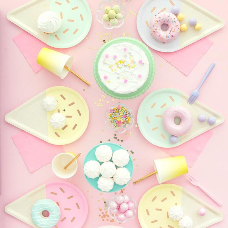 6 шт. одноразовых тарелок для мороженого, набор разноцветных бумажных тарелок, летние принадлежности для карнавала и дня рождения с мороженым