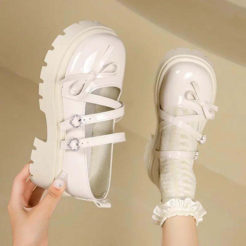 Туфли Мэри Джейн с бантом Женские 2025 Туфли-лодочки на платформе с перекрестным ремешком Женские с пряжкой в виде сердца Лакированная кожа Обувь Лолита