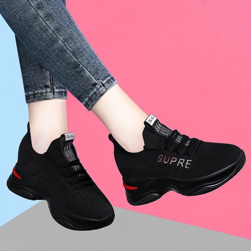 Новинка 2023 года, летняя новая спортивная обувь, женская обувь с внутренним увеличением, нескользящая дышащая повседневная дорожная обувь для женщин