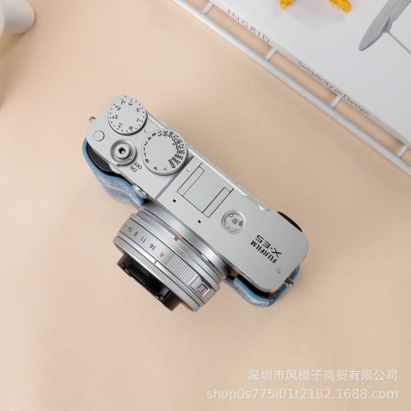 Чехол для камеры из ПУ кожи Fujifilm X-E5 беззеркальный - Джинсовый синий Однолямочный рюкзак с изогнутым ремнем