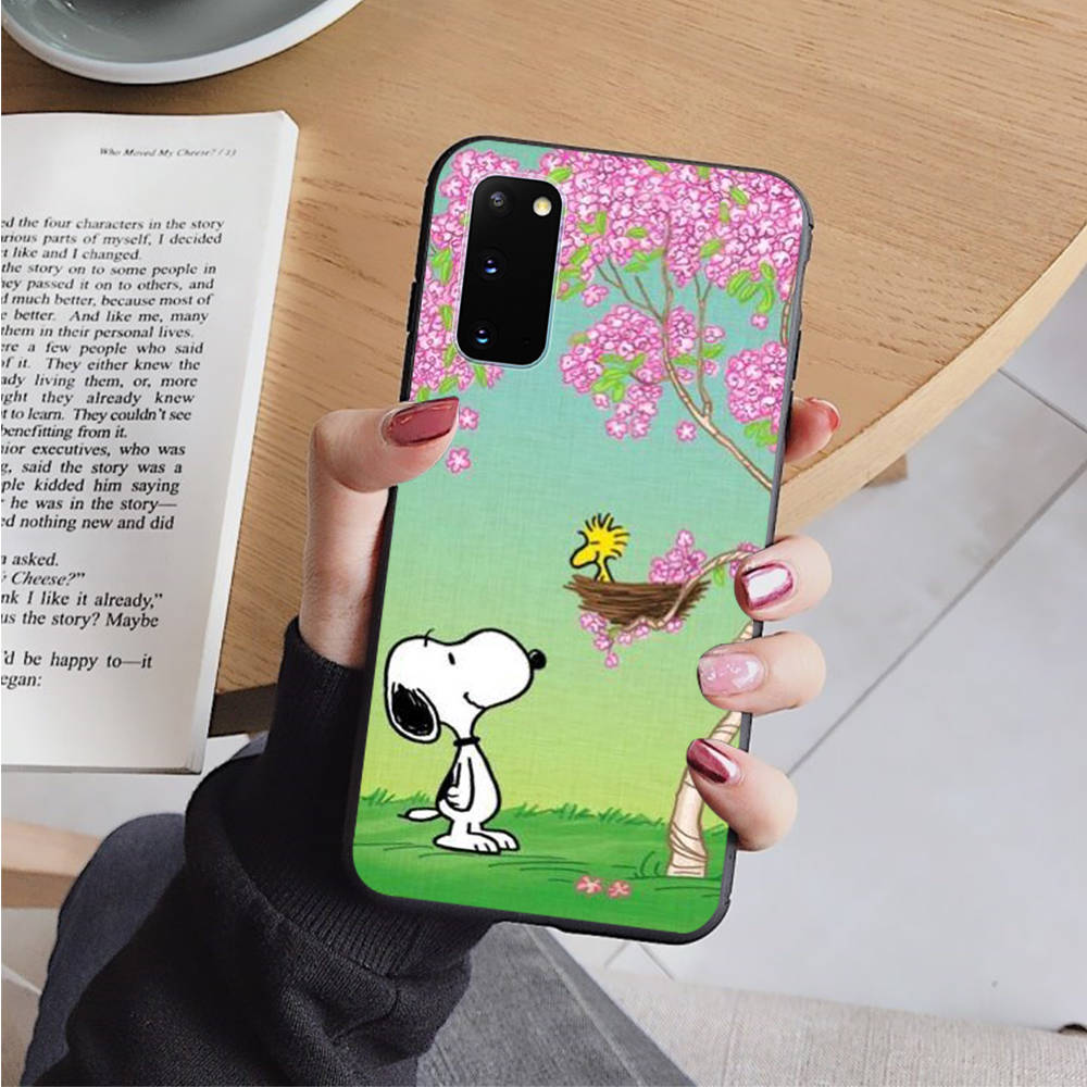 AN14 Прекрасный черный чехол Snoopy для Xiaomi Poco X6 M5 M6 F5 F6 F1 C65 C55 C50 C51 C40 Redmi Note 7 8 14C A3X 13C 12C 11 10A 9C Pro Sofe Cover