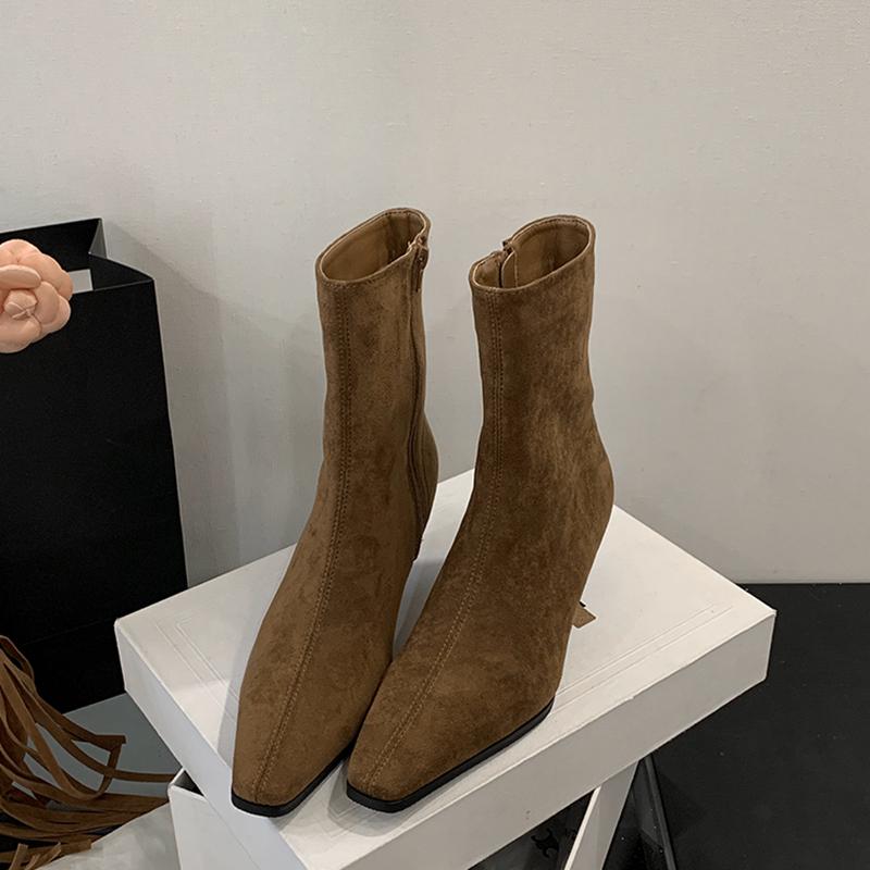 Fashion SUOJIALUN New Brand Women Short Boots Fashion Pointed Toe Sides Zipper Ladies Elegant Ankle Boots Thin Low Heel Chelsea Boots Sh