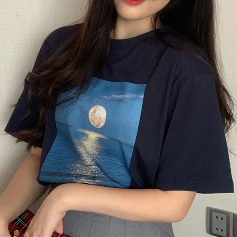 Hirsionsan Loose O-neck Casual Tees Female Retro Oil Painting Print T-shirt Women Fashion Summer Short Sleeve Simple Student Tops
