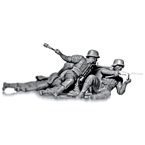 Master Box 1/35 Scale German Infantry Battle Scene (5 Figures) Eastern Front Series No. 1 Plastic Model Kit MB35102