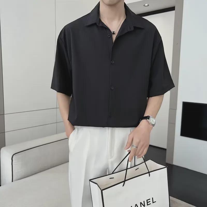 Мужская классическая однотонная летняя рубашка с коротким рукавом