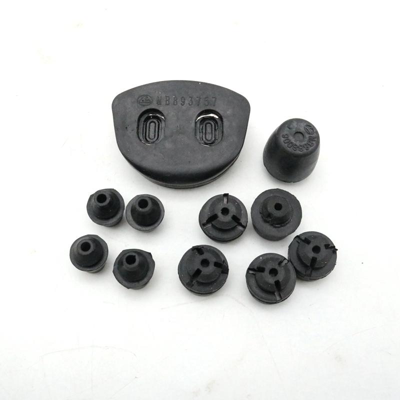 11Pcs/Set Car Door Dampers Buffer Pad Stop Shock Rubber MB893757 For Mitsubishi Pajero Montero V31 V32 V33 V43 V45 V73 V77 V93