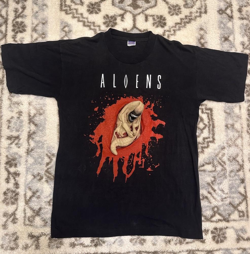 Vintage 1990’s Aliens Movie Chestburster Shirt Black reprint PA6740
