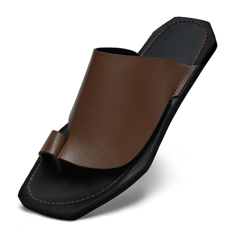 Fashion Outdoor Summer Slippers New Stylish Flip-Flops for Men Beach Sandals Comfortable Half Drag Non-Slip Man Flip-flops Simple Slides