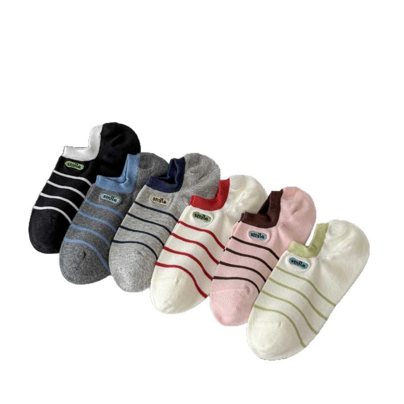 Весенне-летние полосатые вышитые бесшовные невидимые носки - Женские носки-лодочки с силиконовым противоскользящим захватом, короткий стиль
