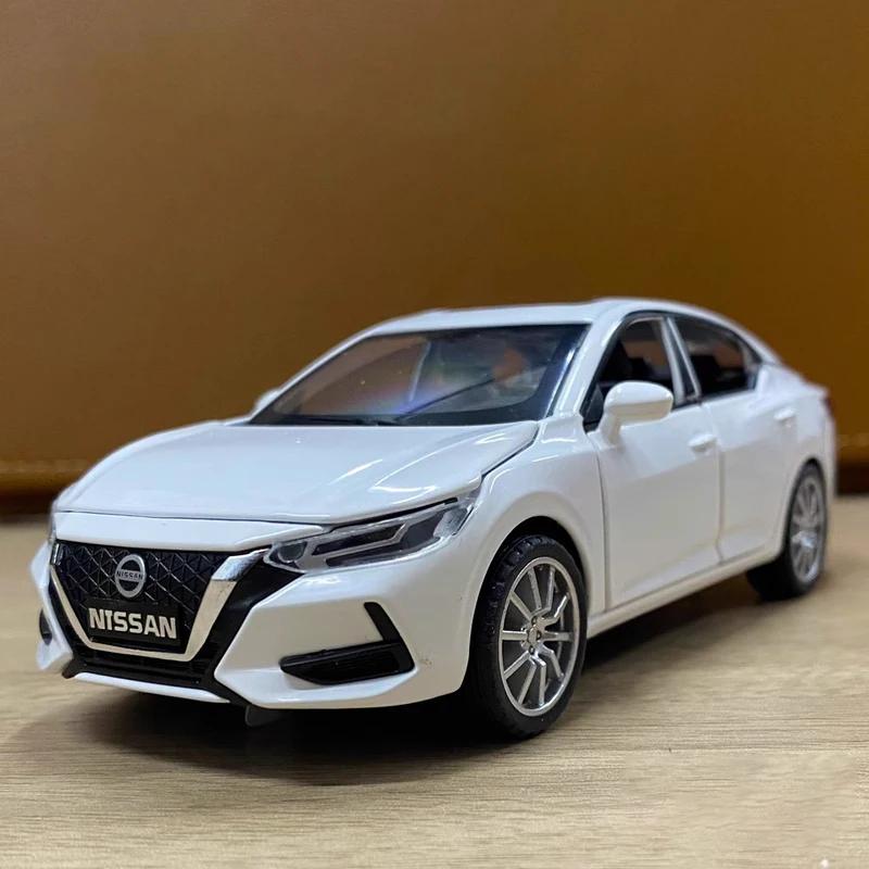 1/32 Nissan SYLPHY Литая из сплава Игрушечная модель автомобиля Звук и Свет Игрушка Коллекционные предметы Подарок на День Рождения