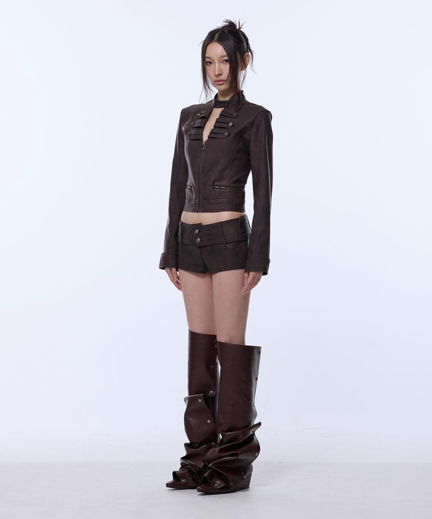 GILAARCHIVE Choker Napoleon Crop Leather Jacket_Brown