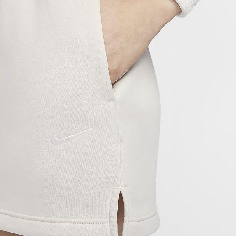 Nike Спортивная одежда Phoenix Флис Однотонный Флисовая подкладка Облегающий крой Удобный Средняя длина Повседневные Короткие юбки Женские FV6319-104
