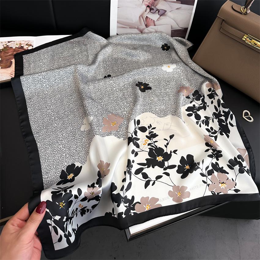Flower And Leaf Silk Scarf Color Matching Scarf Simulation Silk Square Scarf 70Cm Thin Smooth Foreign Style Versatile Scarf