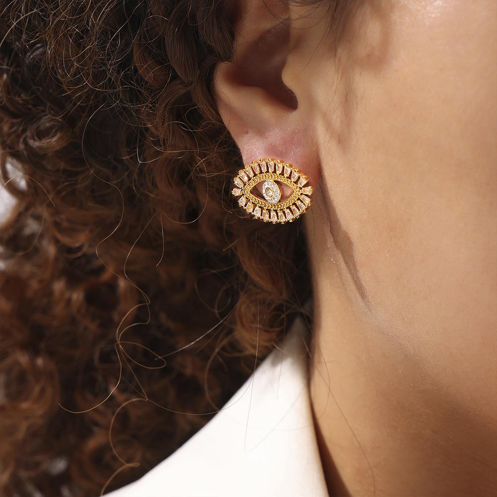 Шикарный стиль, серьги-гвоздики Magic Eyes, инкрустированные цирконием, ретро-темперамент, титановая сталь, покрытая 18-каратным настоящим золотом, трендовые украшения для ушей