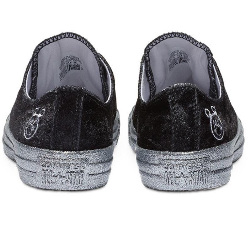 Miley Cyrus x Converse Chuck Taylor All Star Low Модный Комфорт Низкие Кеды из Холста Женские Черные и Серебристые
