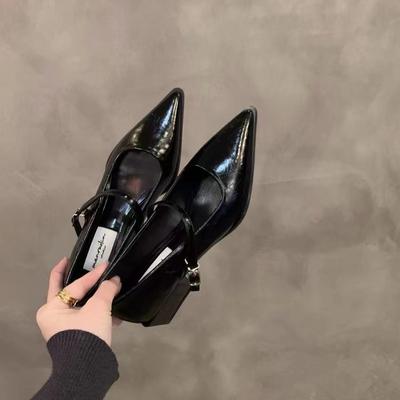 Женские туфли Мэри Джейн с острым носком, красные, 2025, новая коллекция, весна-осень, универсальные, на среднем высоком каблуке, платформа, французские туфли Мэри Джейн на высоком каблуке