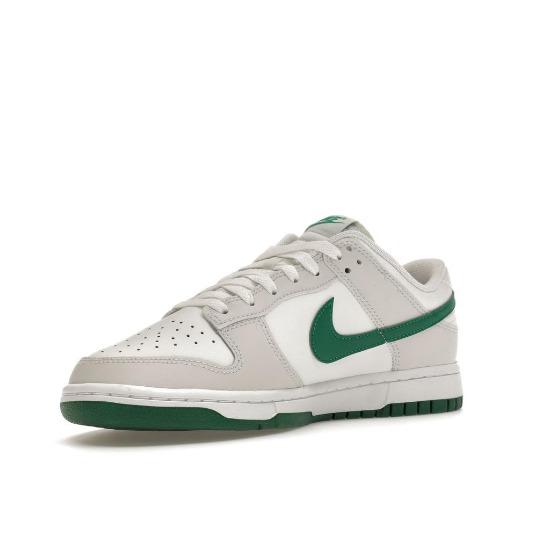 Nike Белые малахитовые мужские кроссовки Dunk Low Summit DV0831-107
