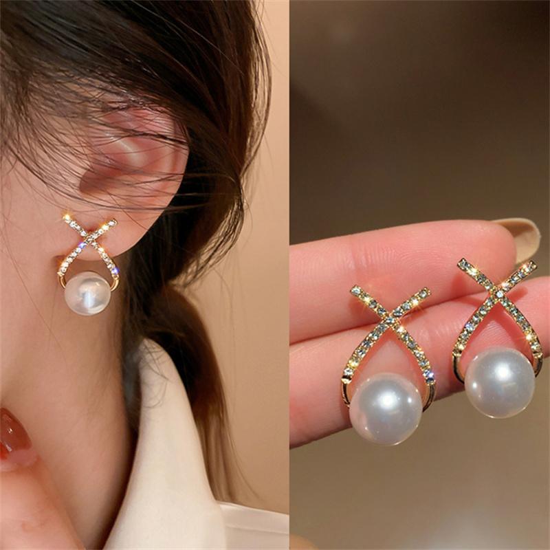 1 пара минималистичных жемчужных сережек для женщин, темпераментные серьги-гвоздики с цветком, украшения для вечеринки и свадьбы
