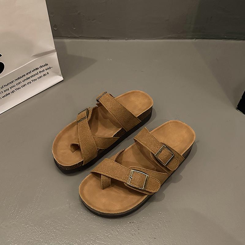 Интернет знаменитости ins стиль универсальные толстые высокие тапочки женская летняя одежда 2025 новые пляжные премиум классные тапочки