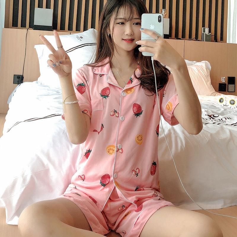 WeChat new short-sleeved pajamas women's summer lapel cute geometric loungewear Japanese and Korean popular shorts set