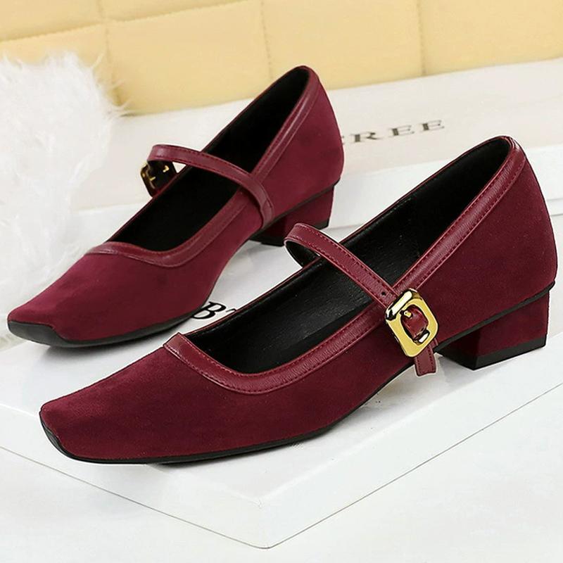 Shoes 3 Cm Heels Women Vintage Mary Jane Shoes Metal Leopard Print Square Head Women Pumps Low Heel High Heels Suede