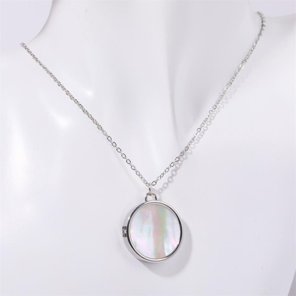 DIY Photo Hold Necklace Magnetic Memorial Jewelry Personalized Shell Album Necklace  Couple