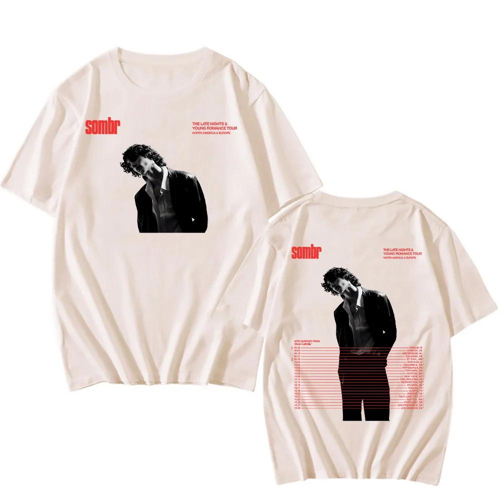 Футболки Sombr The Late Nights & Young Romance Tour 2025. Футболки в стиле Харадзюку от певицы Sombr. Высококачественные хлопковые футболки унисекс.
