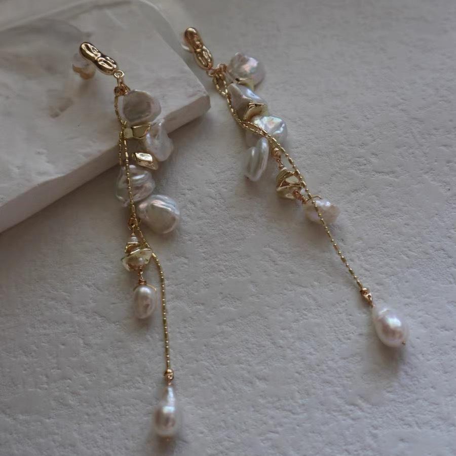 Natural baroque pearl long tassel earrings keshi Silver and Pearl Face-Shaping Niche Design Earrings