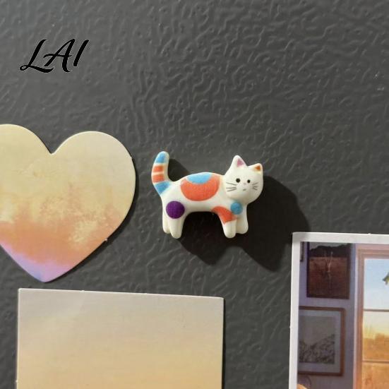 Cat Lover Magnets 5Pcs Cartoon Refrigerator Magnet Set Hand-painted Kitten for Fridge Shaped Ornaments Locker Whiteboard Kitchen Decoration