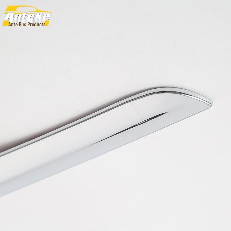 Maxus G10 Tailgate Trim: Rear Bumper Protector and Anti-Scratch Pedal Strip