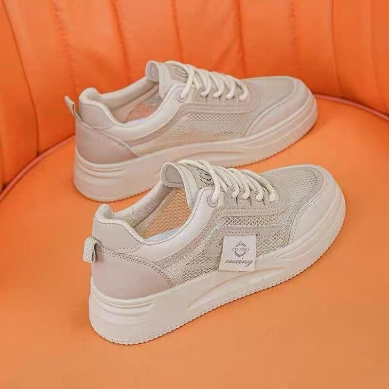 Popular Casual Shoes Women's Height Increase 4cm Soft Sole Sports Shoes Versatile 2025 Spring Women's Shoes Fashion Versatile White Shoes