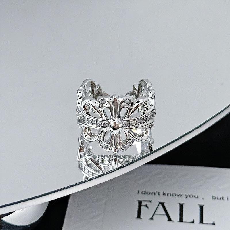 Тяжелая промышленность Перекрестная радужка Винтажная Личность Открытое кольцо Мода Нишевый Премиальное ощущение Кольцо-штабель Женщина