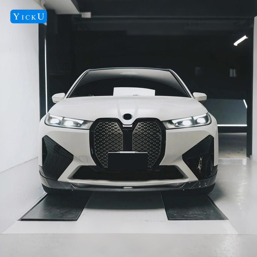 Индивидуальный карбоновый боди-кит для BMW IX: Передний и задний спойлеры в стиле FD, боковые юбки, спойлер на крышу, задний диффузор, передний сплиттер.
