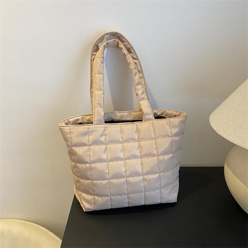 Winter Big Bag New Commuter Casual Portable Shopping Bag Large Capacity Beautiful Shoulder Bag Tote Women's Bag