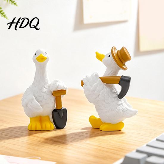 Cute Home Office Decor Mini Garden Duck Figurine Farm Dolls Small Desktop Resin Figures Car Dashboard Figurines