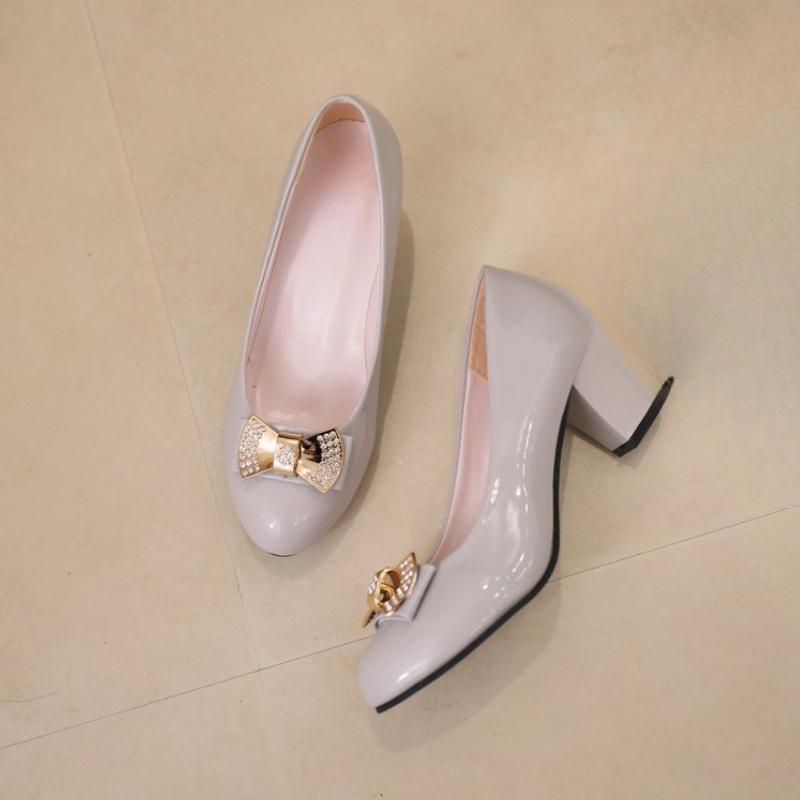 Туфли-лодочки с круглым носком женские туфли на среднем каблуке неглубокие туфли с бабочкой квадратные каблуки милые женские туфли