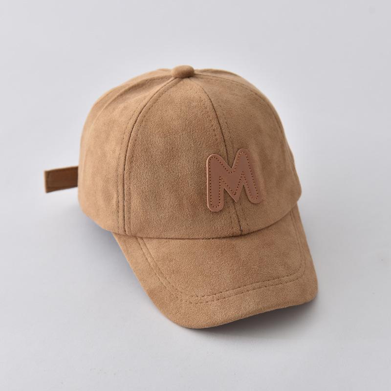 Весна Осень Детская бейсболка Замшевая кепка с буквами Детская шапка для отдыха на природе Повседневная для мальчиков и девочек Дети Регулируемые козырьки от солнца