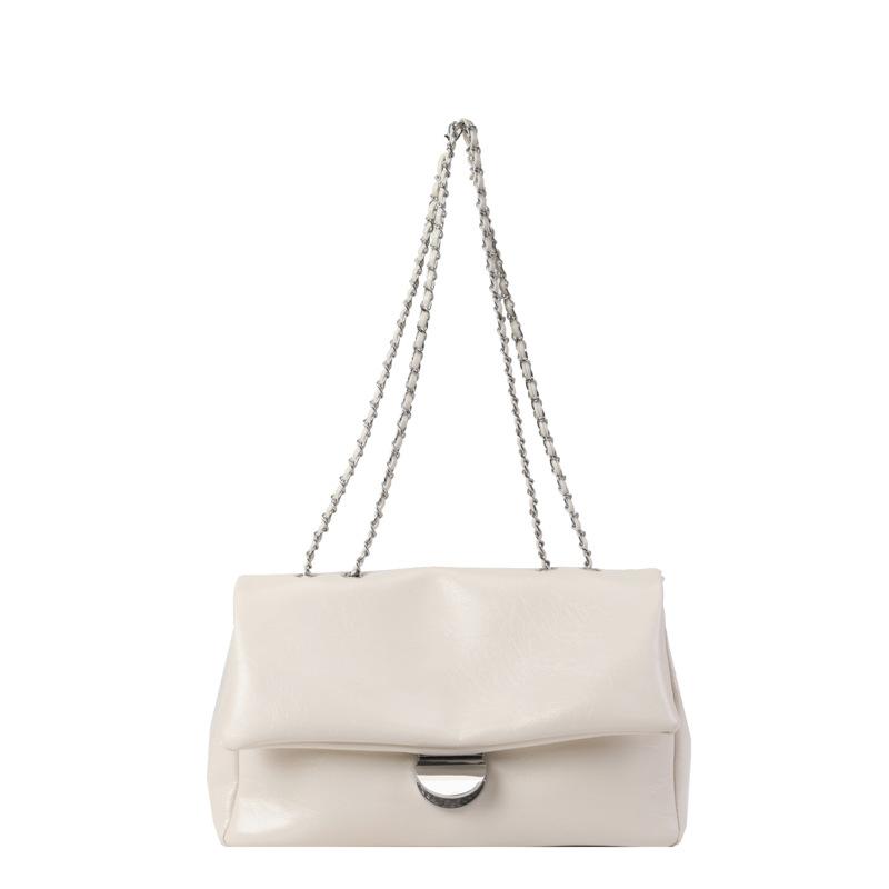 Large-capacity Bag Women's Versatile Autumn and Winter New Leisure Chain Shoulder Messenger Bag Texture Commuter Tote Bag